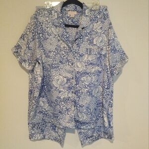 Cabernet Blue and White Floral Crop Pant Pajama Set